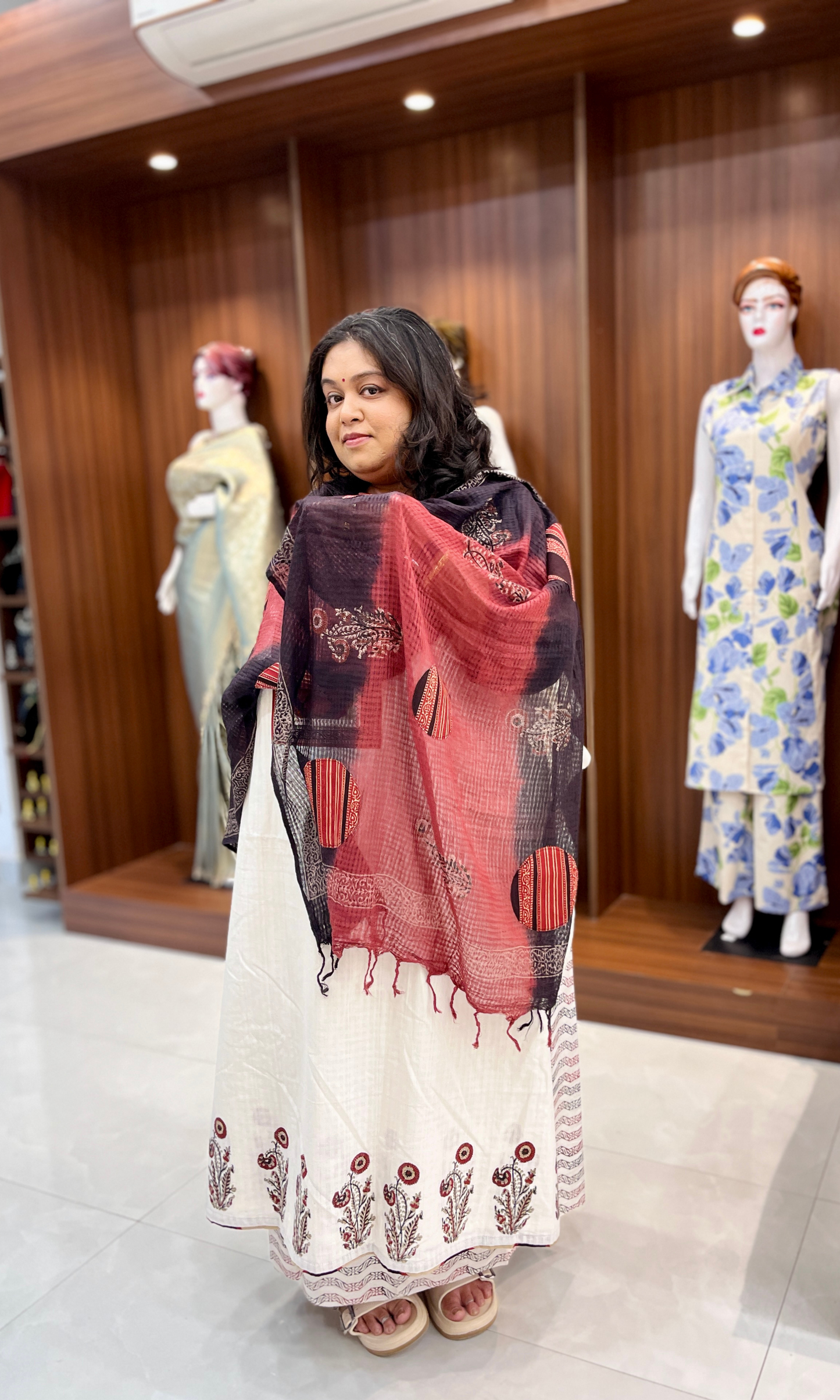 Premium Pure Handloom Cotton Unstitched Suit Set with Dupatta – Elegant & Breathable